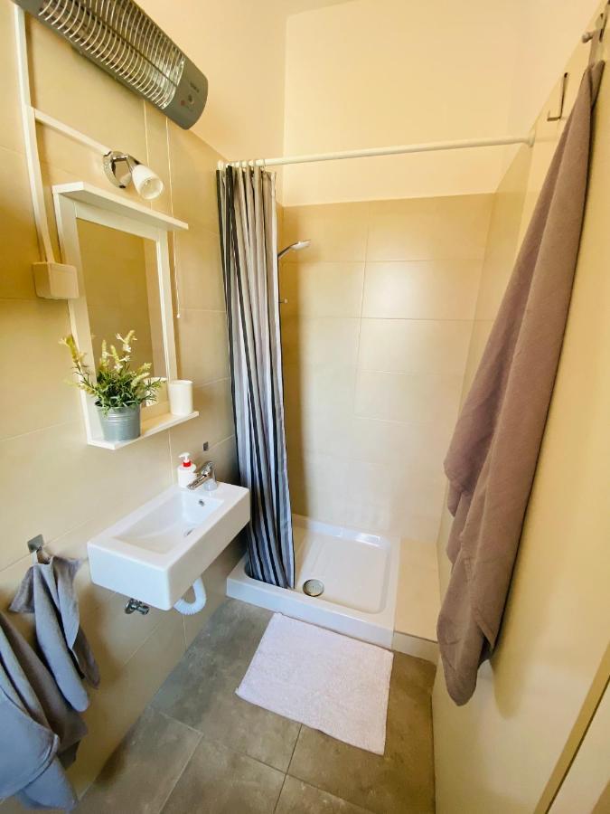 Studio Apartment Stazion With Free Parking Pazin Luaran gambar